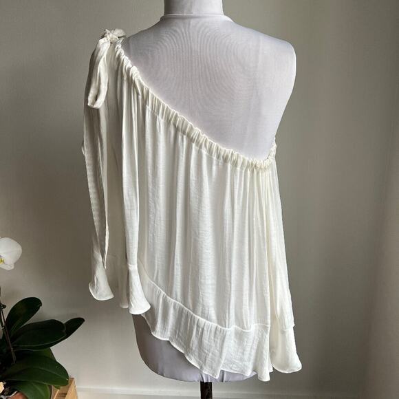 FREE PEOPLE ONE SHOULDER FLOWY IVORY BLOUSE RUFFLE TRIM SMALL - Picture 6 of 11